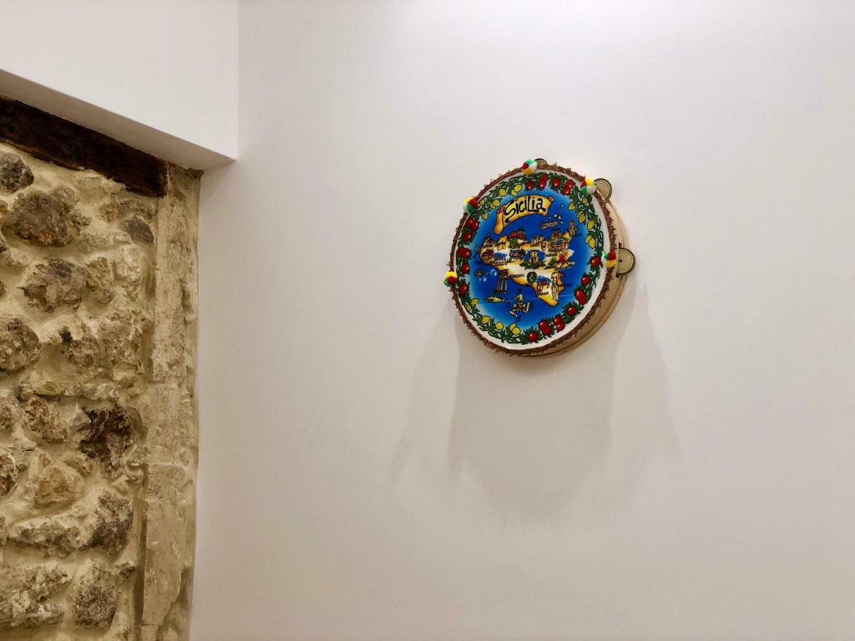 Nesh House Apartment Syracuse Ngoại thất bức ảnh